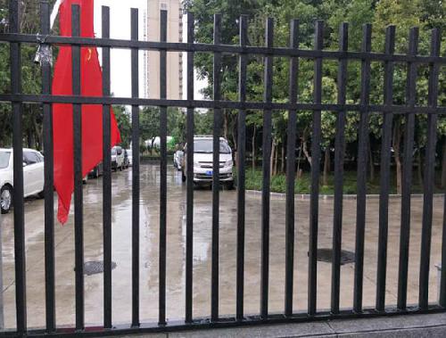 洛陽鋅鋼護(hù)欄廠